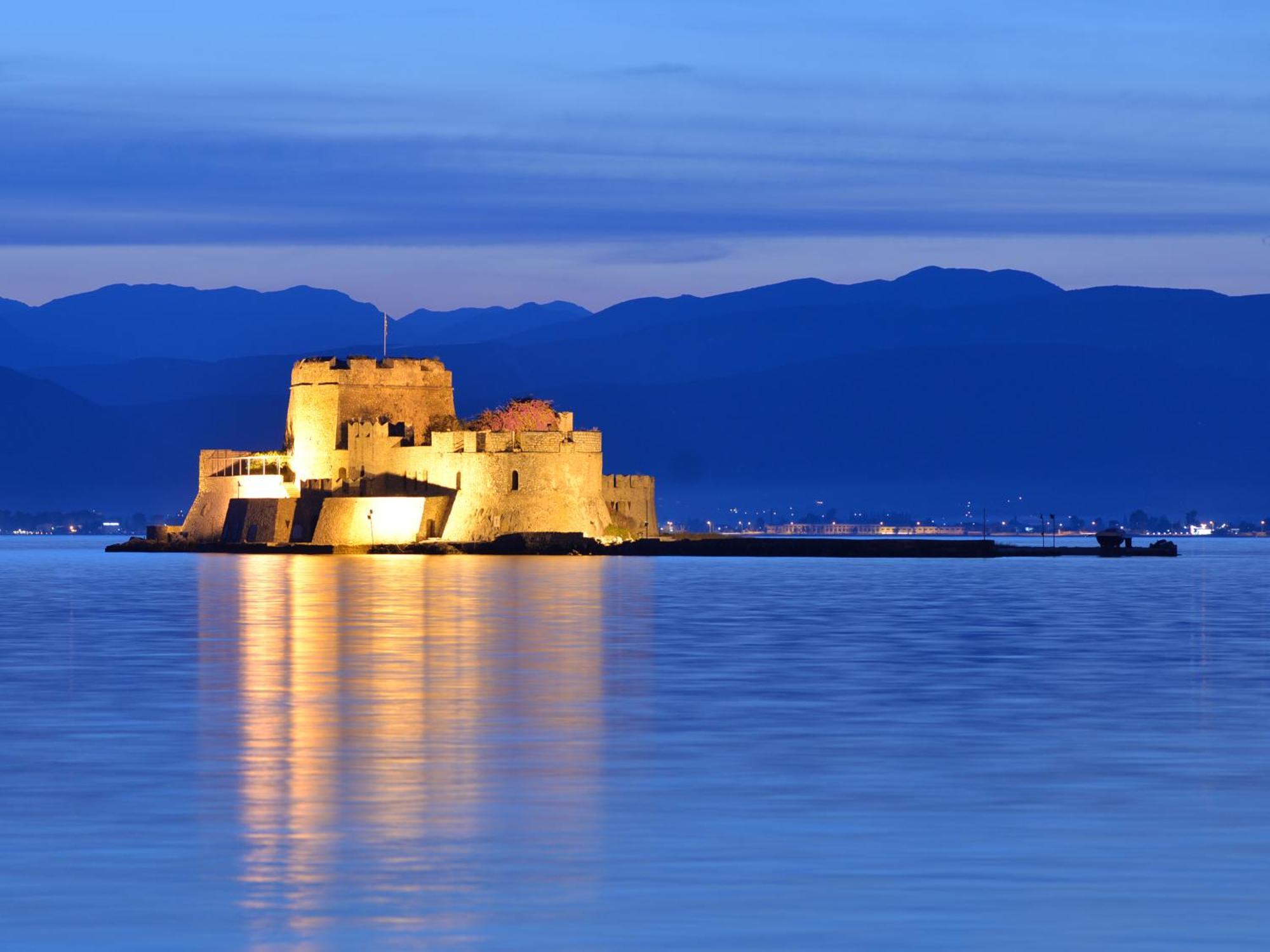 Twins Apartment Nafplio Ngoại thất bức ảnh