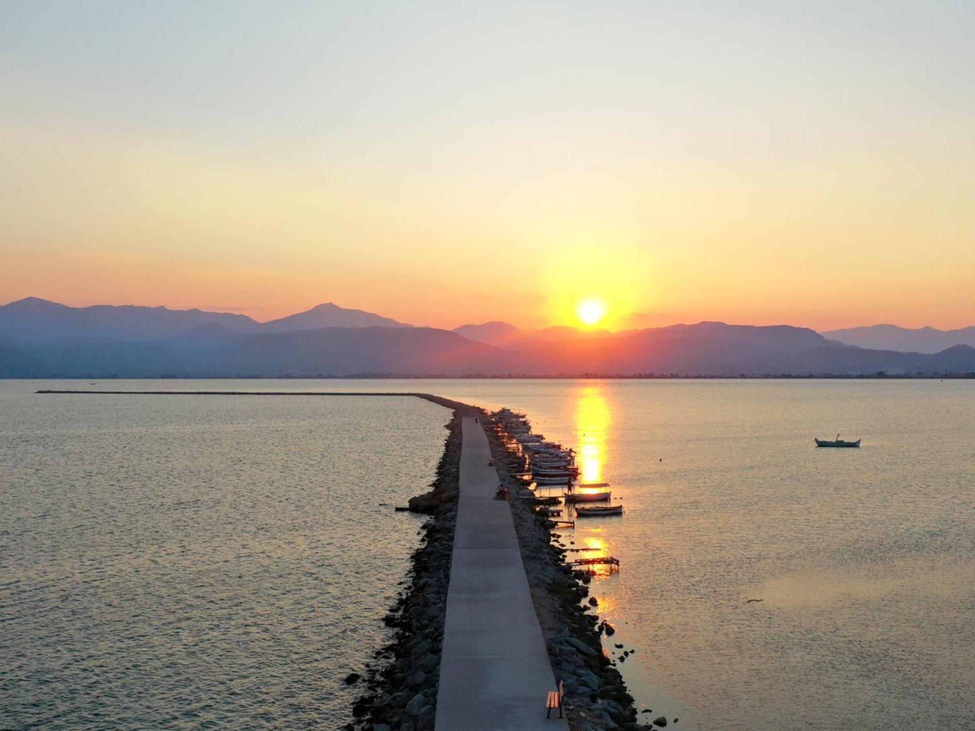 Twins Apartment Nafplio Ngoại thất bức ảnh